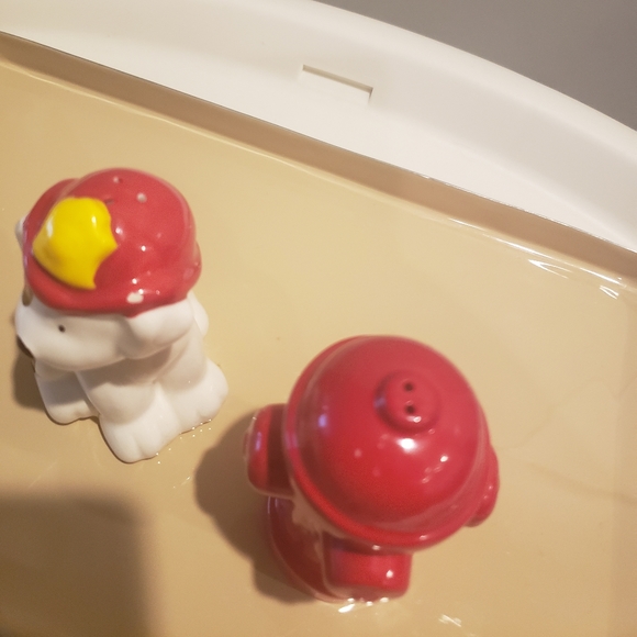 RUSS Ceramic Salt And Pepper Shaker - Picture 5 of 6